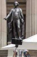 selfie at new york washington statue photo