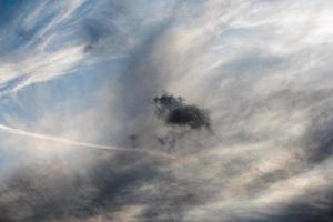 amanecer cielo nublado detalle fondo foto