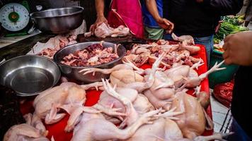 raw chicken at the Tondano traditional market photo