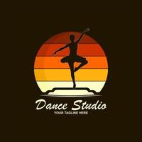 logo para un ballet o danza estudio. vector