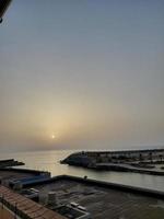 Estanbul mar fósforo Embarcacion Puerto y muelle foto