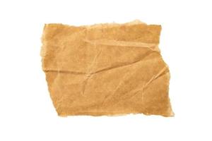 pedazo de papel de cartón marrón aislado sobre fondo blanco foto
