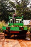 pesado equipo construcción sitio en bekasi Indonesia foto