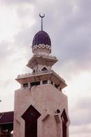 torre de a estaño mezquita, masjid a estaño Jacarta, Indonesia foto