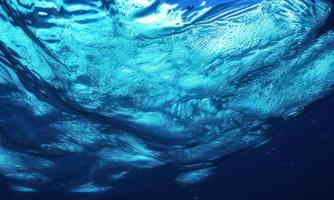 blue underwater background photo