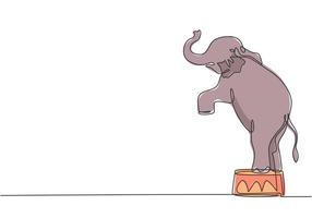 Un solo dibujo de una línea de un elefante se encuentra en una silla de circo con las patas delanteras levantadas. muy buena actuación y exitoso espectáculo de circo. Ilustración de vector gráfico de diseño de dibujo de línea continua.