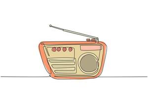 One continuous line drawing of retro old fashioned radio. Classic vintage analog broadcaster technology concept. Trendy single line graphic draw design vector illustration