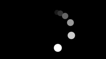 bezig met laden cirkel animatie Aan zwart transparant achtergrond met alpha kanaal, element animatie voor web koppel of toepassing koppel en meer, zoeken, bijwerken, en bufferen cirkel icoon. video