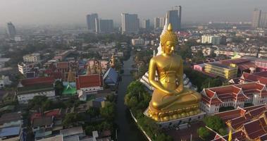 An aerial view of the Giant Buddha and Pagoda at Wat Paknam Phasi Charoen Temple, The most famous tourist attraction in Bangkok, Thailand video