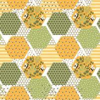 Bee honey pattern. Bee honeycomb seamless pattern. Beekeeping background. Cute honeybee vector print. Floral honey hexagon design, wrapping paper, fabric, wallpaper. Sweet honey bee illustration.