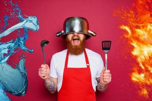 hombre cocinero es Listo a lucha en el cocina. burdeos antecedentes foto