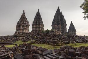 tomar un Mira a esta hermosa prambanan templo foto