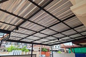 House roof stainless steel sheet and beam structure photo