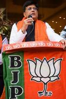 nuevo Delhi, India - noviembre 27 2022 - piush objetivo gabinete ministro y núcleo miembro de bharatiya janata fiesta bjp durante un reunión en apoyo de bjp candidato adelante de mcd local cuerpo elecciones 2022 foto