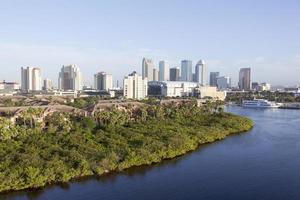 tampa ciudad puerto isla y céntrico horizonte foto