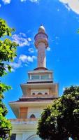 foto de el imponente torre de el mezquita