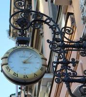 Sankt Petersburgo Rusia - 03 03 2023 cerca arriba de viejo, retro reloj aislado foto