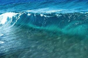 mar ola de cerca foto