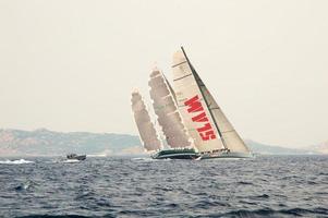 cerdeña, septiembre 2005 - Participantes en el maxi yate rolex taza barco carrera foto