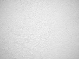 textura transparente de pared de cemento blanco una superficie rugosa, con espacio para texto, para un fondo. foto