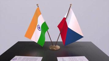 Tsjechisch republiek en Indië nationaal vlaggen. vennootschap transactie animatie, politiek en bedrijf overeenkomst samenwerking video