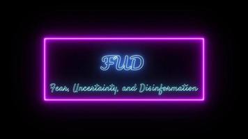 fud - miedo, incertidumbre, y desinformación neón azul fluorescente texto animación rosado marco en negro antecedentes video