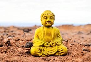 Golden Buddha statue photo