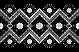 Seamless geometric ethnic oriental pattern. vector