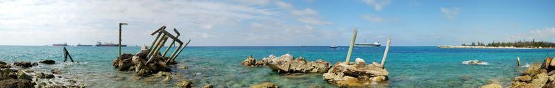 grandioso bahama casa restos y carga buques panorama foto