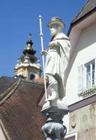 Melk pueblo histórico fuente detalles foto