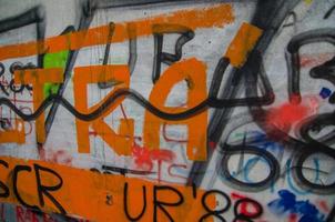graffiti en una pared foto