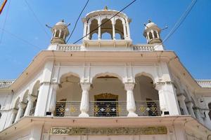 ver de detalles de arquitectura dentro dorado templo - harmandir sahib en amritsar, Punjab, India, famoso indio sij punto de referencia, dorado templo, el principal santuario de sijs en amritsar, India foto