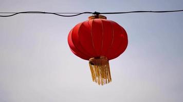 Select focus red lantern hang video