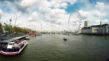 Tamise rivière dans Londres vue video