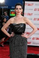 Anne Hathaway arriving at the Premiere of Get Smart  at Manns Village Theater in Westwood CAJune 16 20082008 photo
