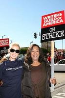 Katherine Heigl  Shonda RhimesActors Support WGA Strike Paramount StudiosDecember 12 2007Los Angeles CA2007 photo