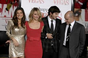 Lake Bell Cameron Diaz Ashton Kutcher Rob CorddryWhat Happens in Vegas World PremiereManns Village TheaterWestwood CAMay 1 20082008 photo