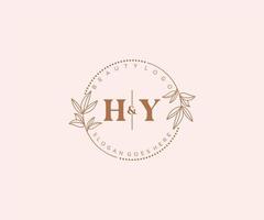 inicial hy letras hermosa floral femenino editable prefabricado monoline logo adecuado para spa salón piel pelo belleza boutique y cosmético compañía. vector