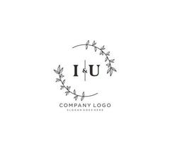 initial IU letters Beautiful floral feminine editable premade monoline logo suitable for spa salon skin hair beauty boutique and cosmetic company. vector