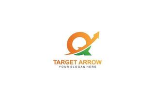 Q arrow logo design inspiration. Vector letter template design for brand.