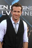 Ryan Reynolds  arrivng at the XMen Origins  Wolverine screening at Graumans Chinese Theater in Los Angeles CA on April 28 20092009 photo