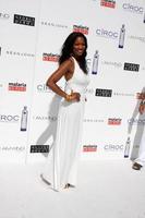 Garcelle BeauvaisNilon   arriving at the Annual White Party hosted by Sean Diddy Combs  Ashton Kutcher in Beverly Hills CA on July 4 2009 2008 photo