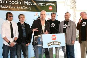 Josh Steely, Ben Cohen of Ben and Jerry s, Jerry Greenfield of Ben and Jerry s, Joey Barnes, Chris Daughtry, Brian Craddock, Josh Paul and David Lane CEO and president of ONE Ben and Jerry s Press Conference Supporting ONE Burbank, CA April 7, 2008 photo