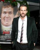 Ryan ReynoldsJust Friends PremiereManns Village TheaterLos Angeles CANovember 14 20052005 photo