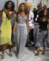 Beyonce KnowlesMTV Video Music AwardsAmerican Airlines ArenaMiami FLAugust  28 20052005 photo