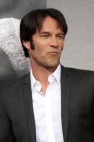 Stephen Moyer llegando a el cierto sangre temporada 2 estreno poner en pantalla a el supremo teatro a supremo estudios en los angeles California en junio 9 9 2009 2009 foto