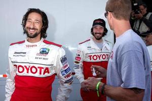 adrian Brody a el 33º anual toyota proceleb carrera prensa día a el grandioso prix pista en largo playa California en abril 7 7 20092009 foto