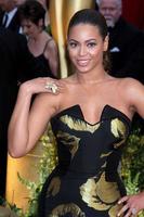 Beyonce Knowles  arriving at the 81st Academy Awards at the Kodak Theater in Los Angeles CA  onFebruary 22 20092009 photo