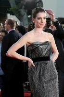 Anne Hathaway arriving at the Premiere of Get Smart  at Manns Village Theater in Westwood CAJune 16 20082008 photo