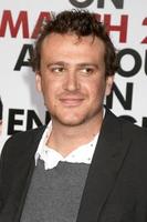 jason segel llegando a el yo amor usted hombre estreno a el mann pueblo teatro en madera del oeste California en marzo 17 2009 2009 foto